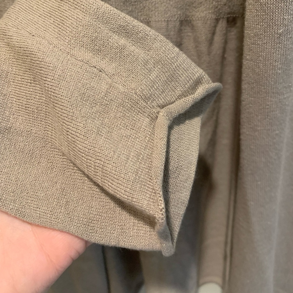 Express tan cardigan. Size L. - Picture 5 of 10